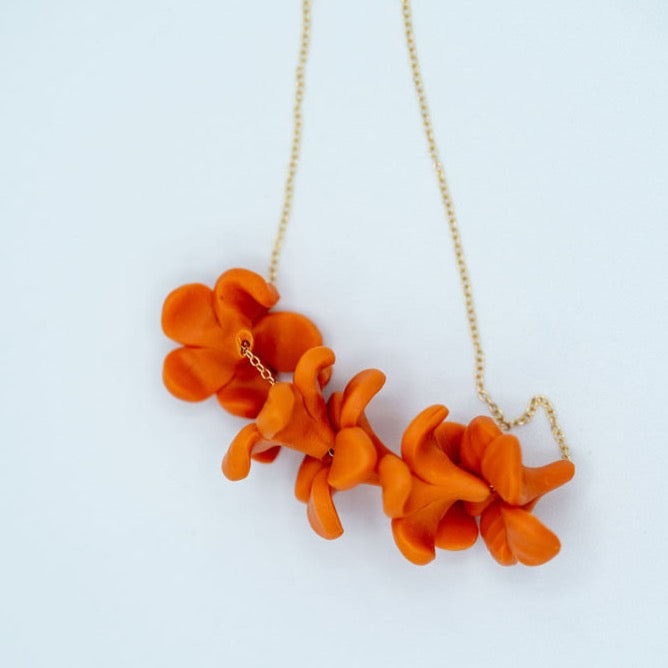 Floating Flower Necklace