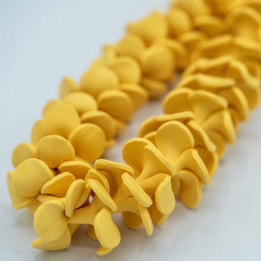Large Puakenikeni Mini Lei Necklace