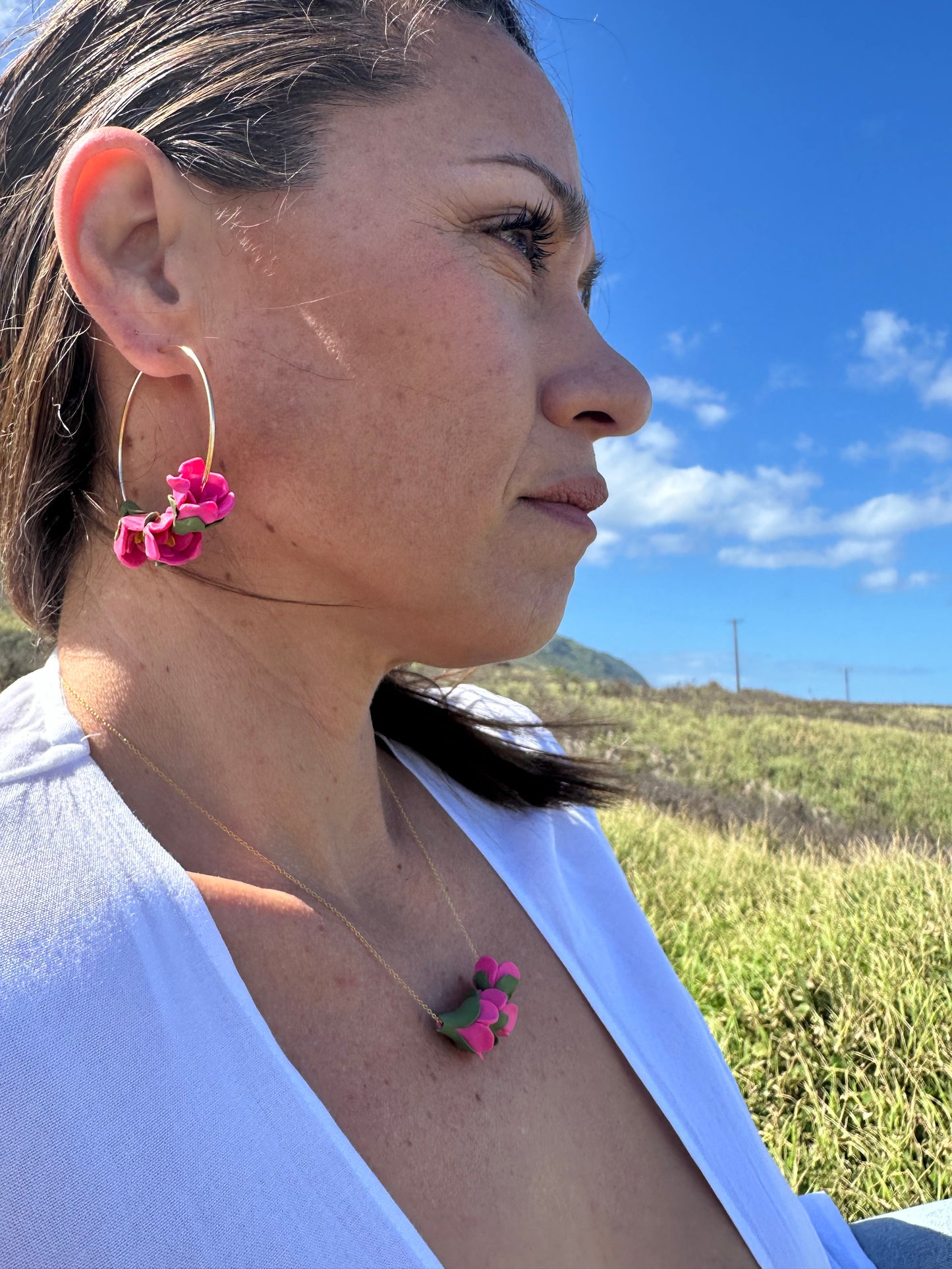 Pu’uwai Collection- Rose Floating Necklace