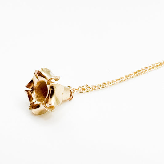 Hoʻomanaʻo Mau Puakenikeni Necklace