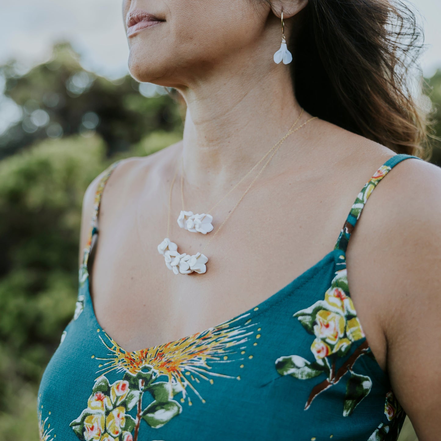 Floating Flower Necklace