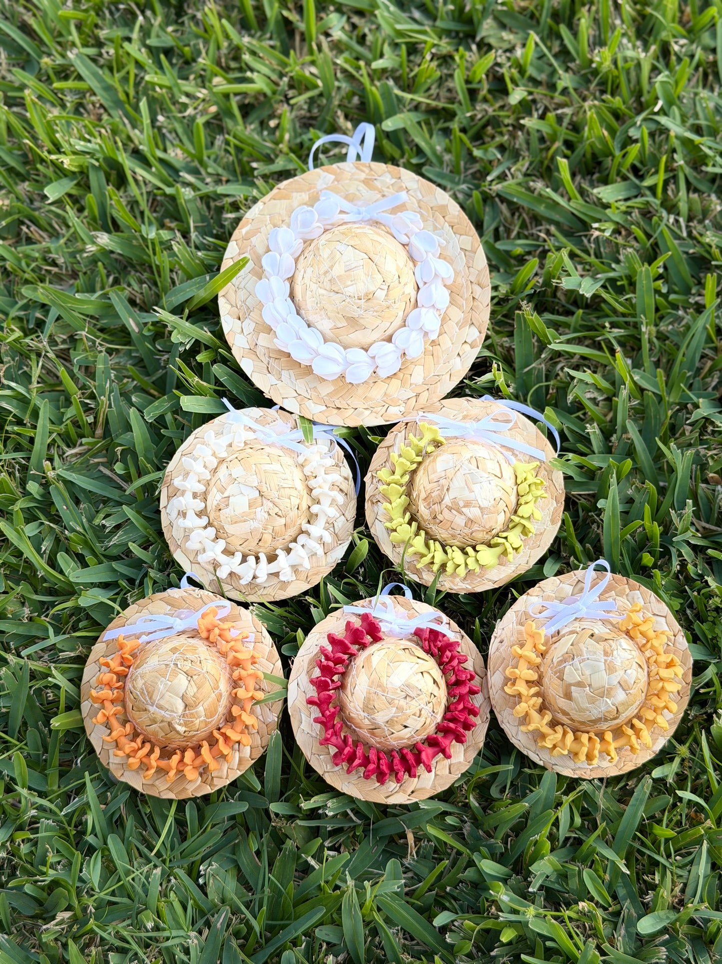 •	Pua Papale Holiday Ornament 4”