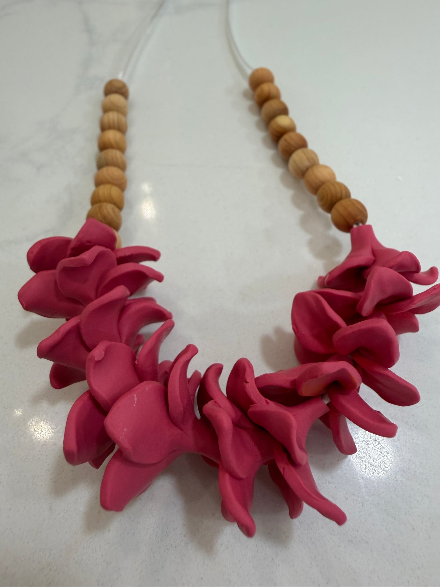 Hawaiian Flower Car Lei – Forever Blooms for Your Ride