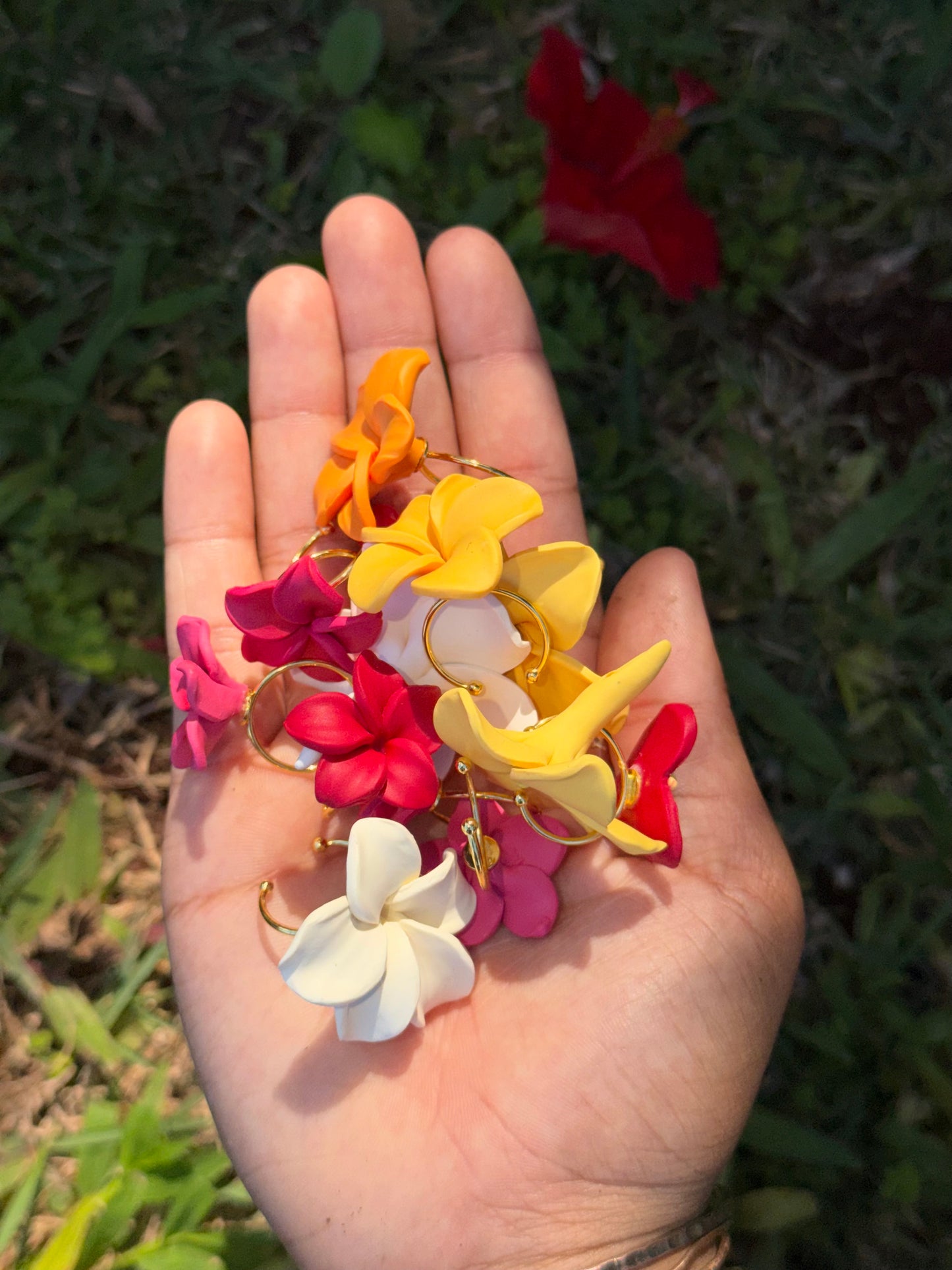 Beautiful Large Flower Ring
