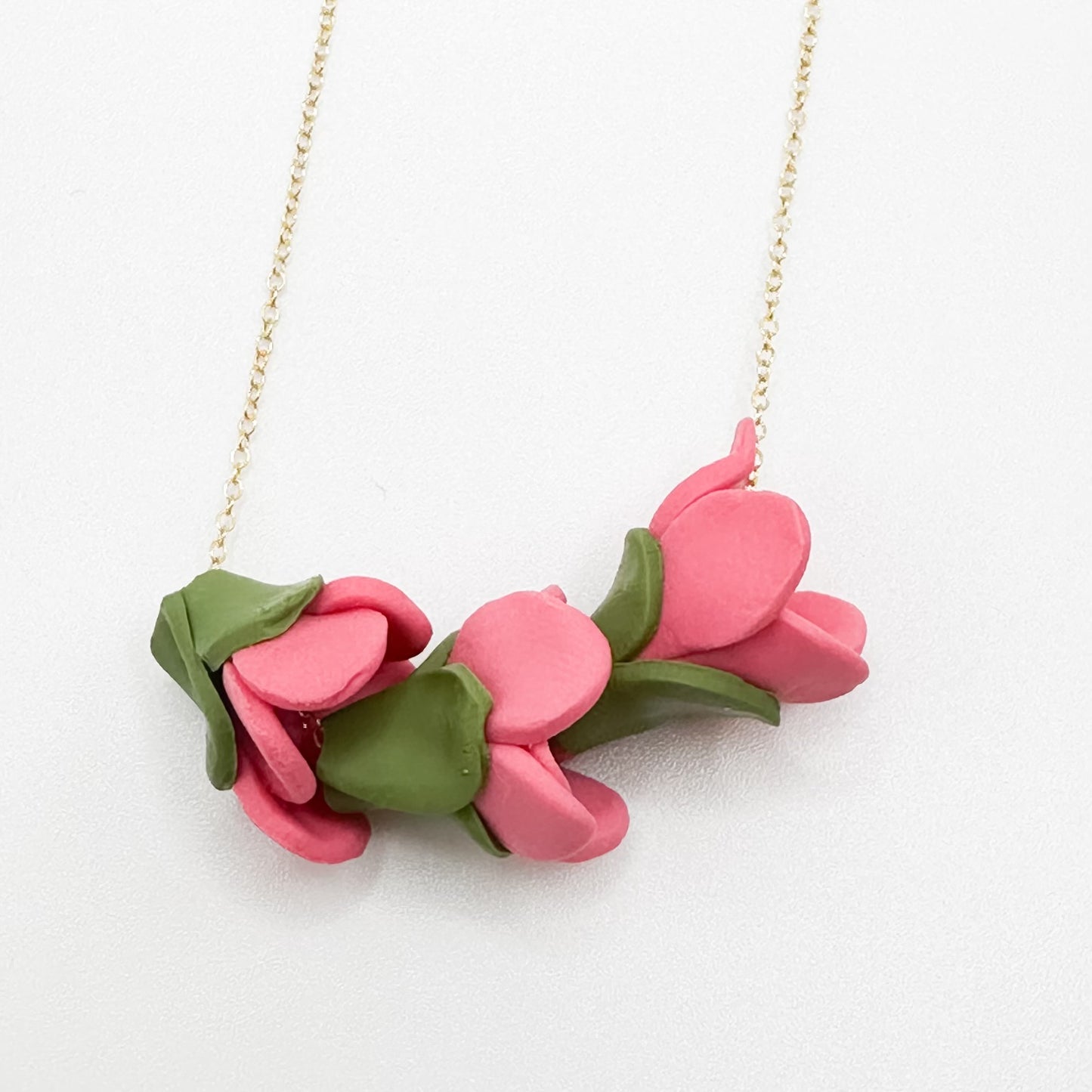 Floating Flower Necklace