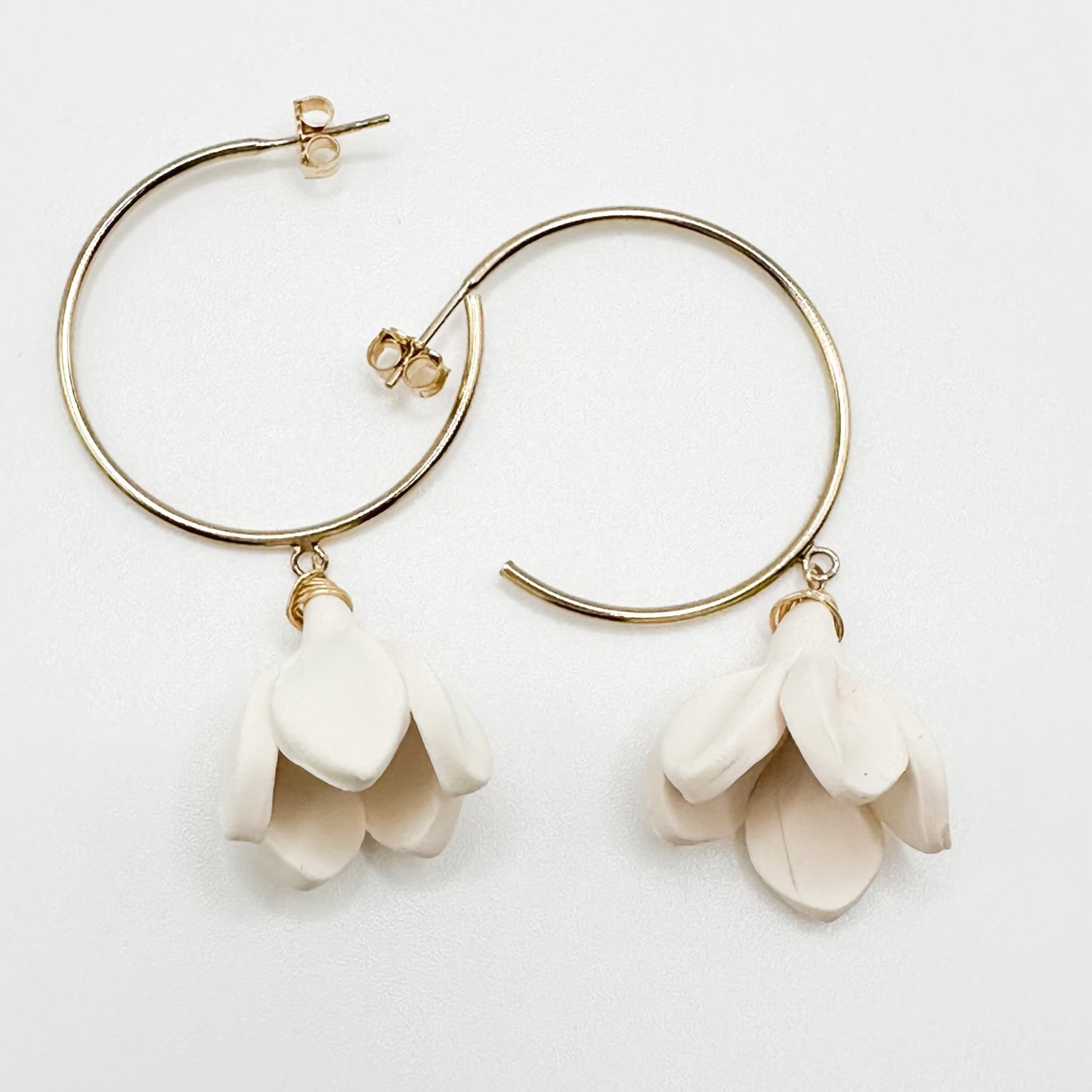 Single Flower Open Hoop Earrings