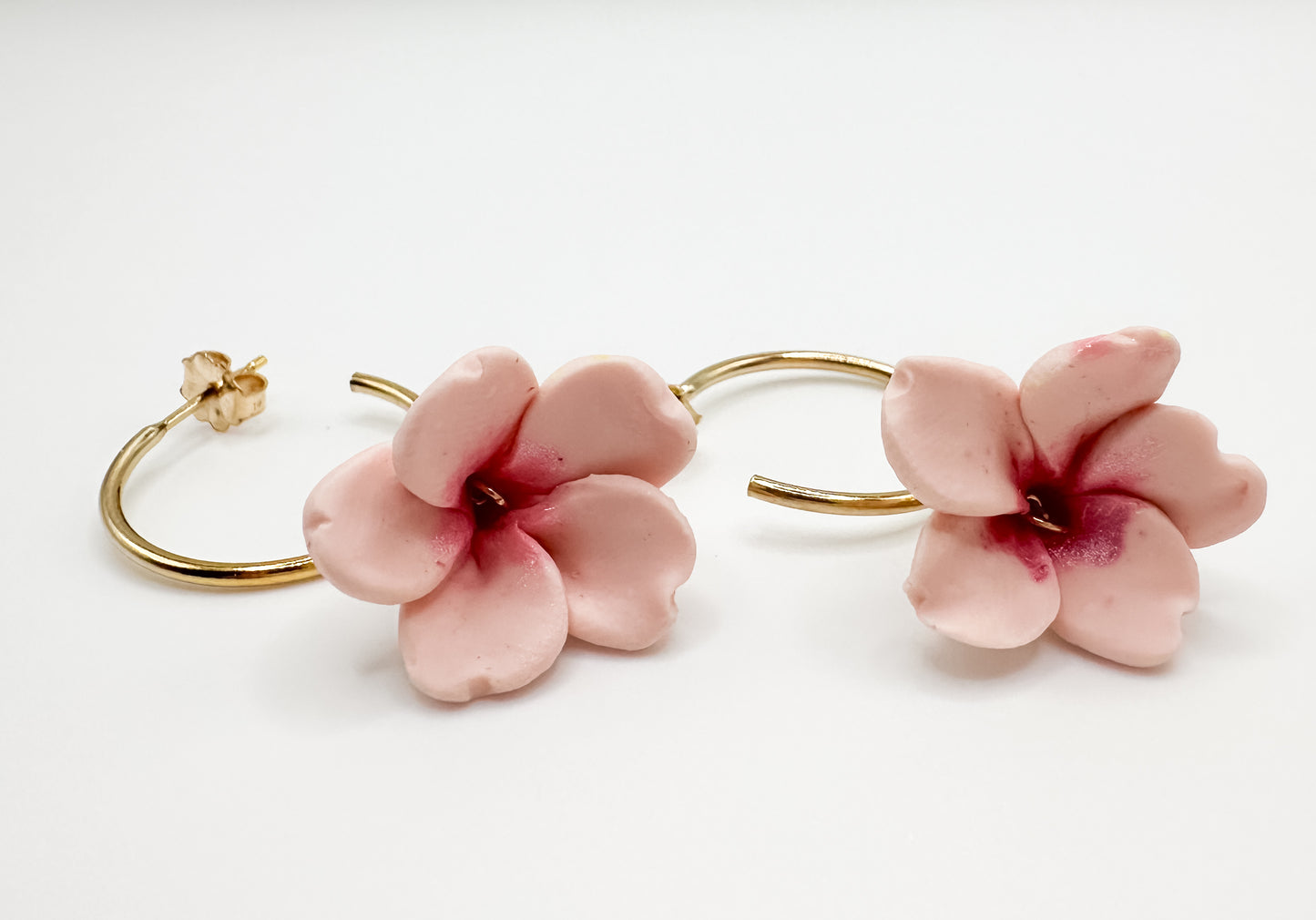 Single Flower Open Hoop Earrings