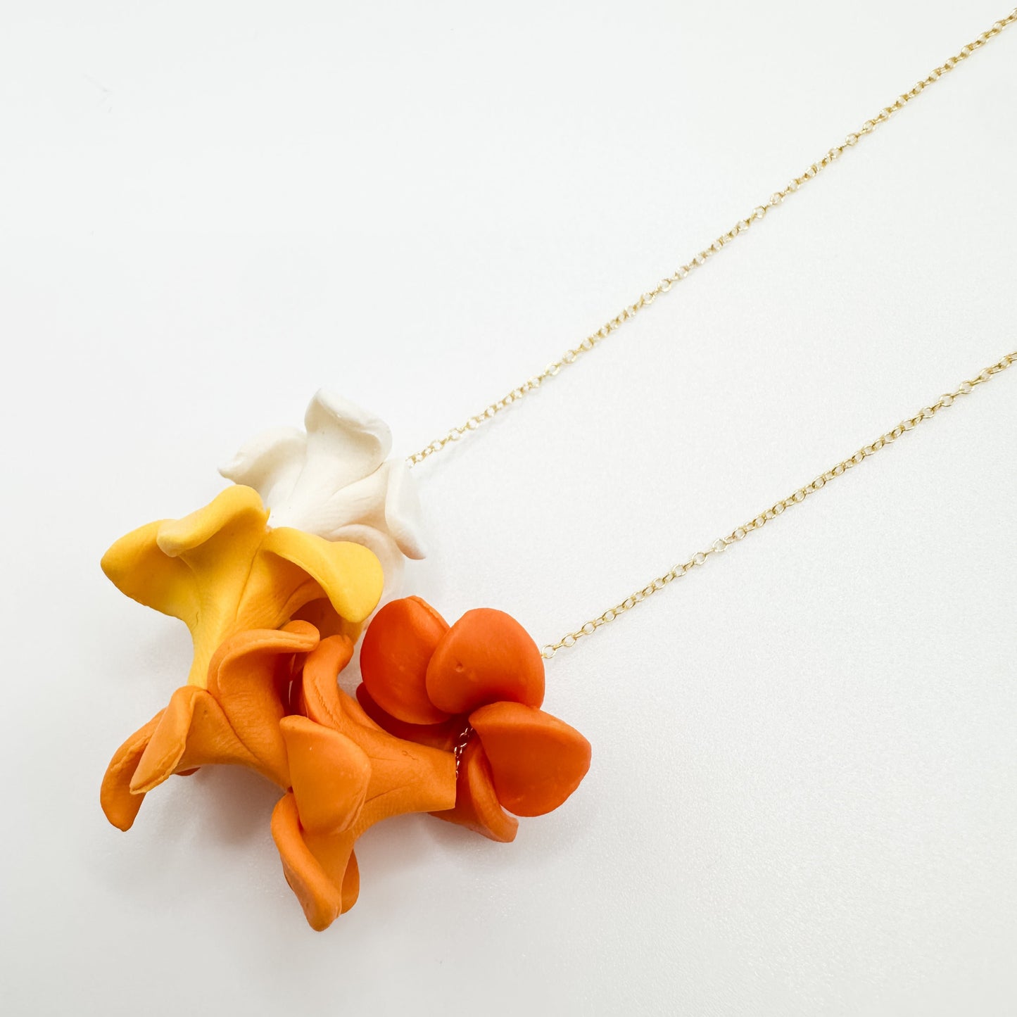 Floating Flower Necklace